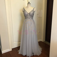 Load image into Gallery viewer, Beading Prom Dresses 2020 V neck Pink High Split Tulle Sweep Train Sleeveless Evening Gown A-line Lace Up Backless Vestido De
